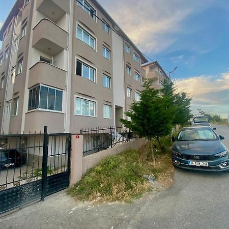 Spacious House Near The Airport Arnavutkoy Exterior photo